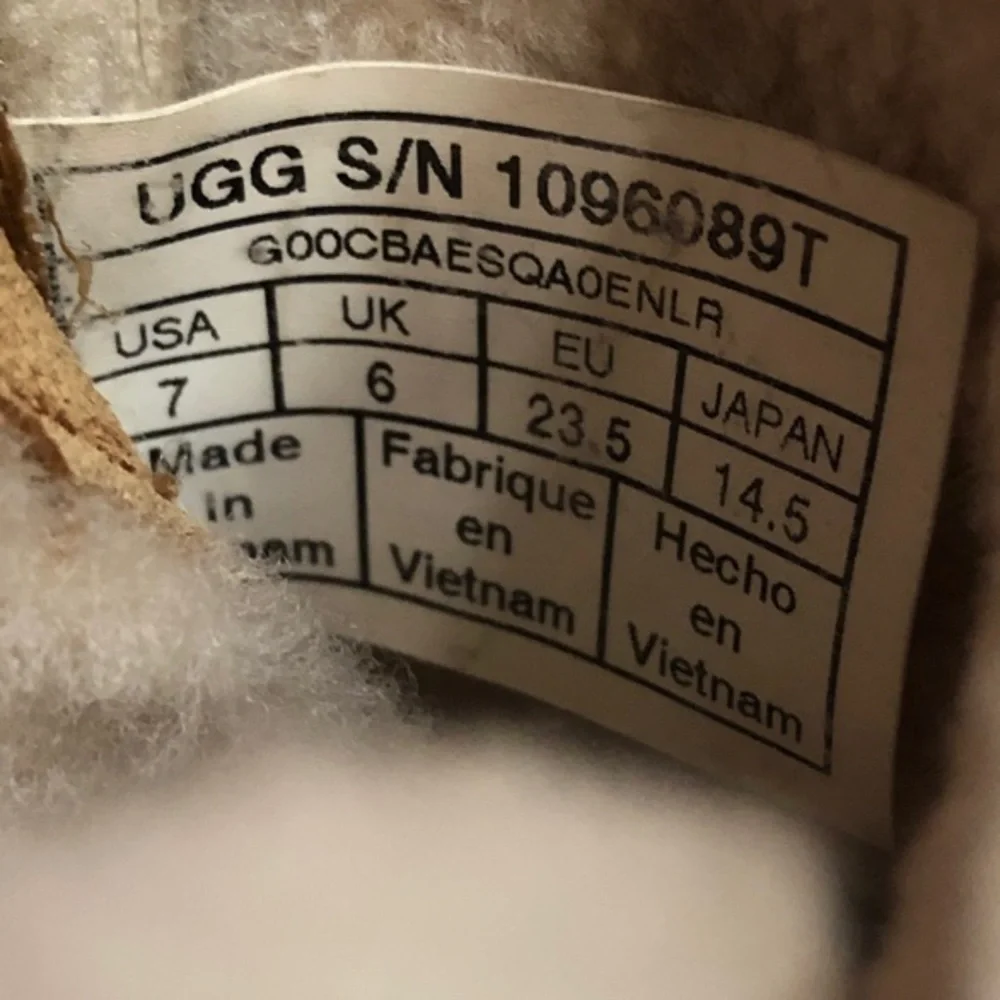 UGG Size 7T Toddler Chestnut Suede Shearling Boots